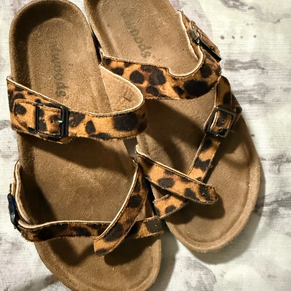 Leopard Print Women’s Sandals Outwoods Vegan Leather Toe Loop Buckle Flats